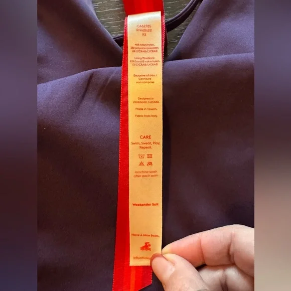 Left On Friday Weekender Suit - Size XL - NWT - Picture 9 of 12